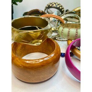 Vintage & Modern Bangle Bracelet Lot - 27 Mixed Materials & Colors - 244